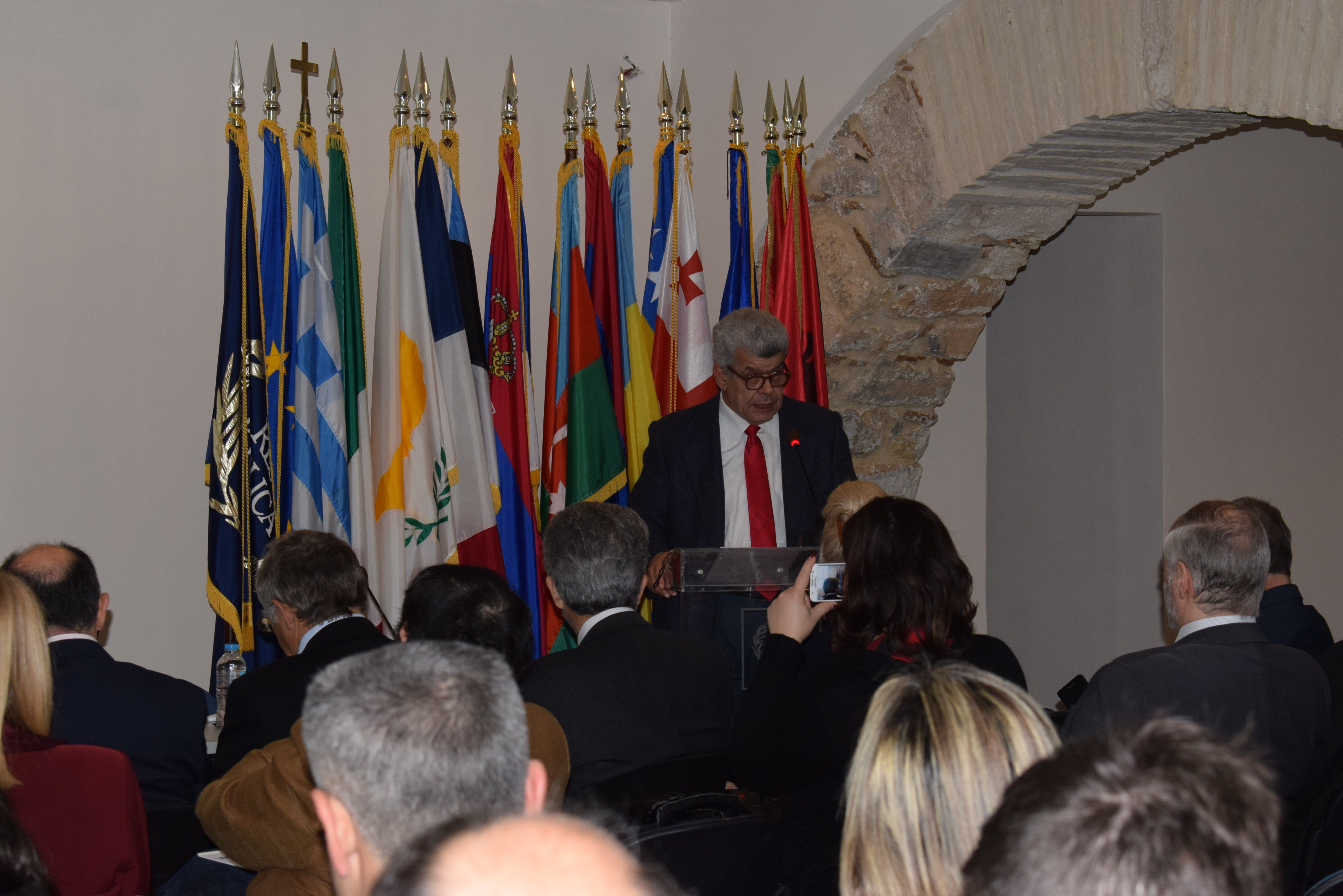 Greece – Russia and the Mediterranean crisis