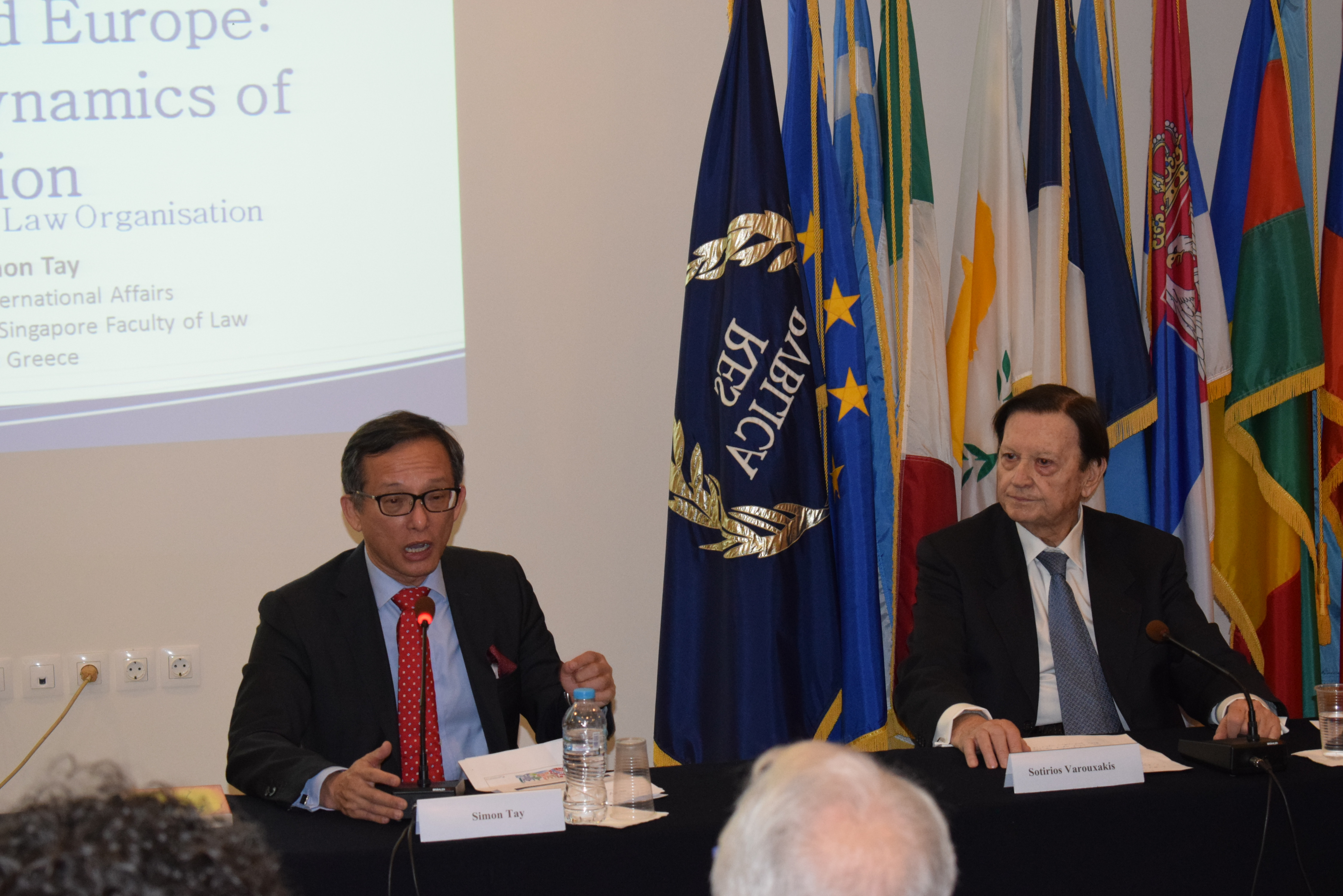 Simon Tay lectures at the EPLO on the cooperation among ASEAN, Asia and Europe