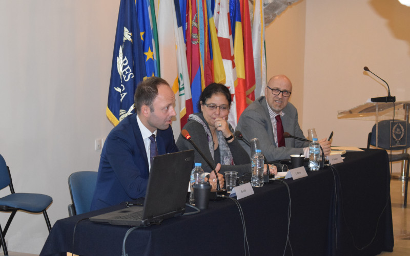 Round-table discussion on Cyberspace and Security