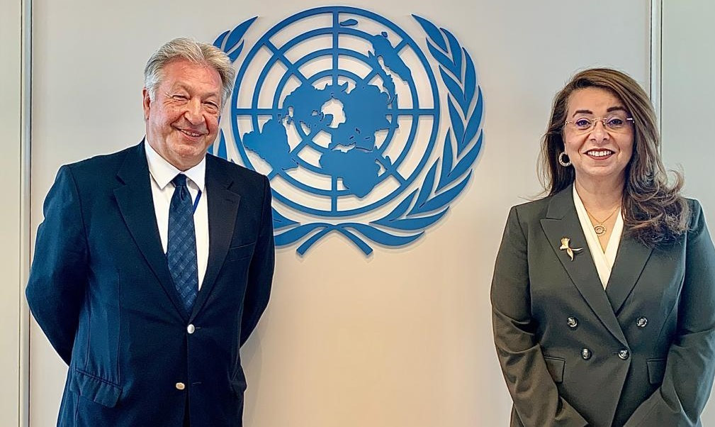 Ambassador Ugljesa Ugi Zvekić meets with the new Director - General of UNOV