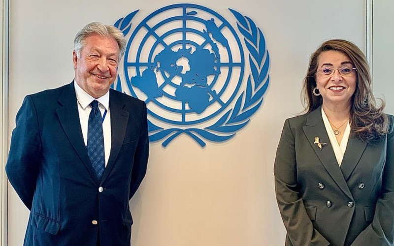 Ambassador Ugljesa Ugi Zvekić meets with the new Director - General of UNOV