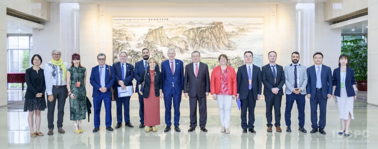 The European Institute for the Study of Chinese Law, Governance and Civilization chairs panel discussion in Beijing