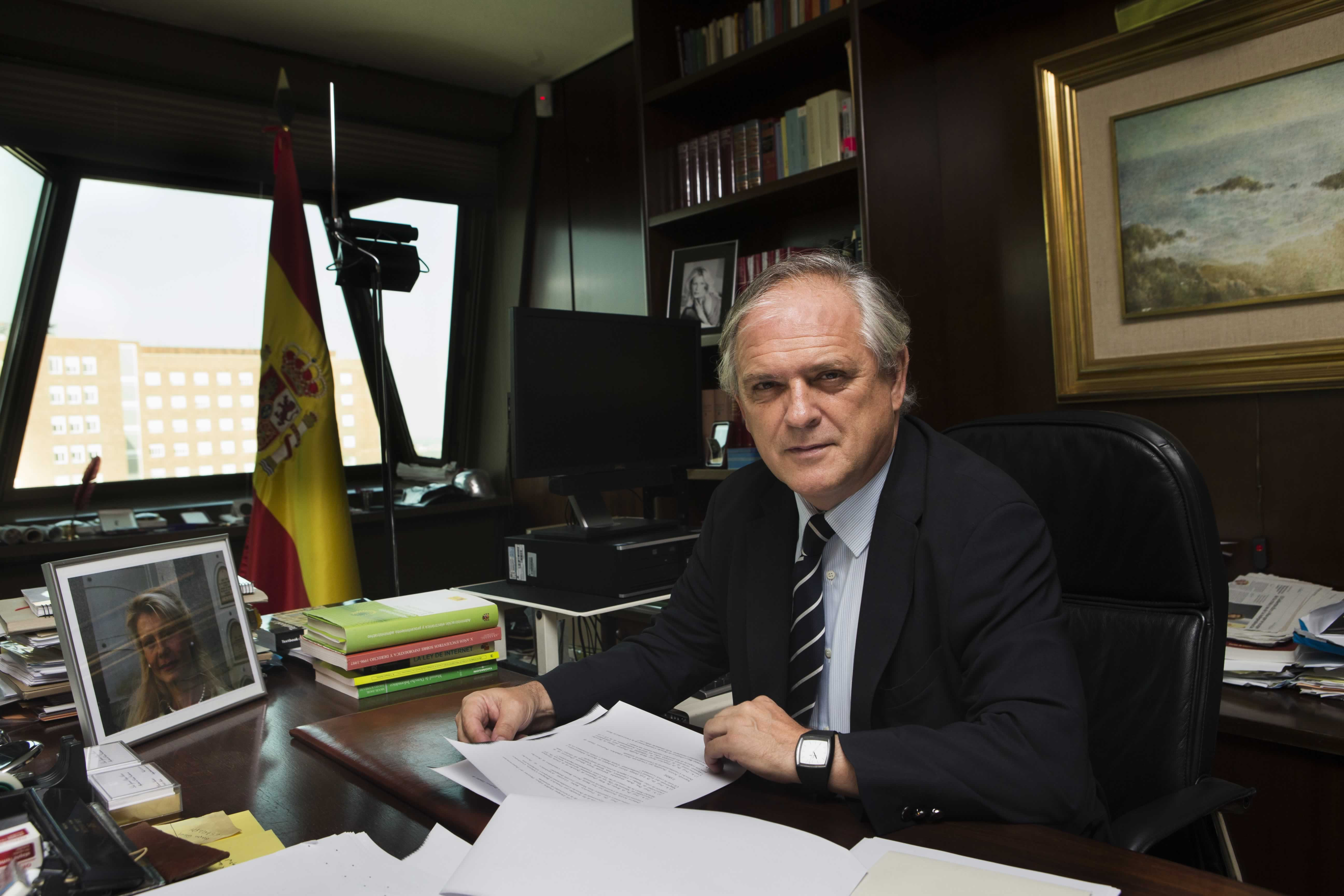 The EPLO is deeply saddened by the unexpected passing away of Professor Luis Ignacio Ortega Alvarez