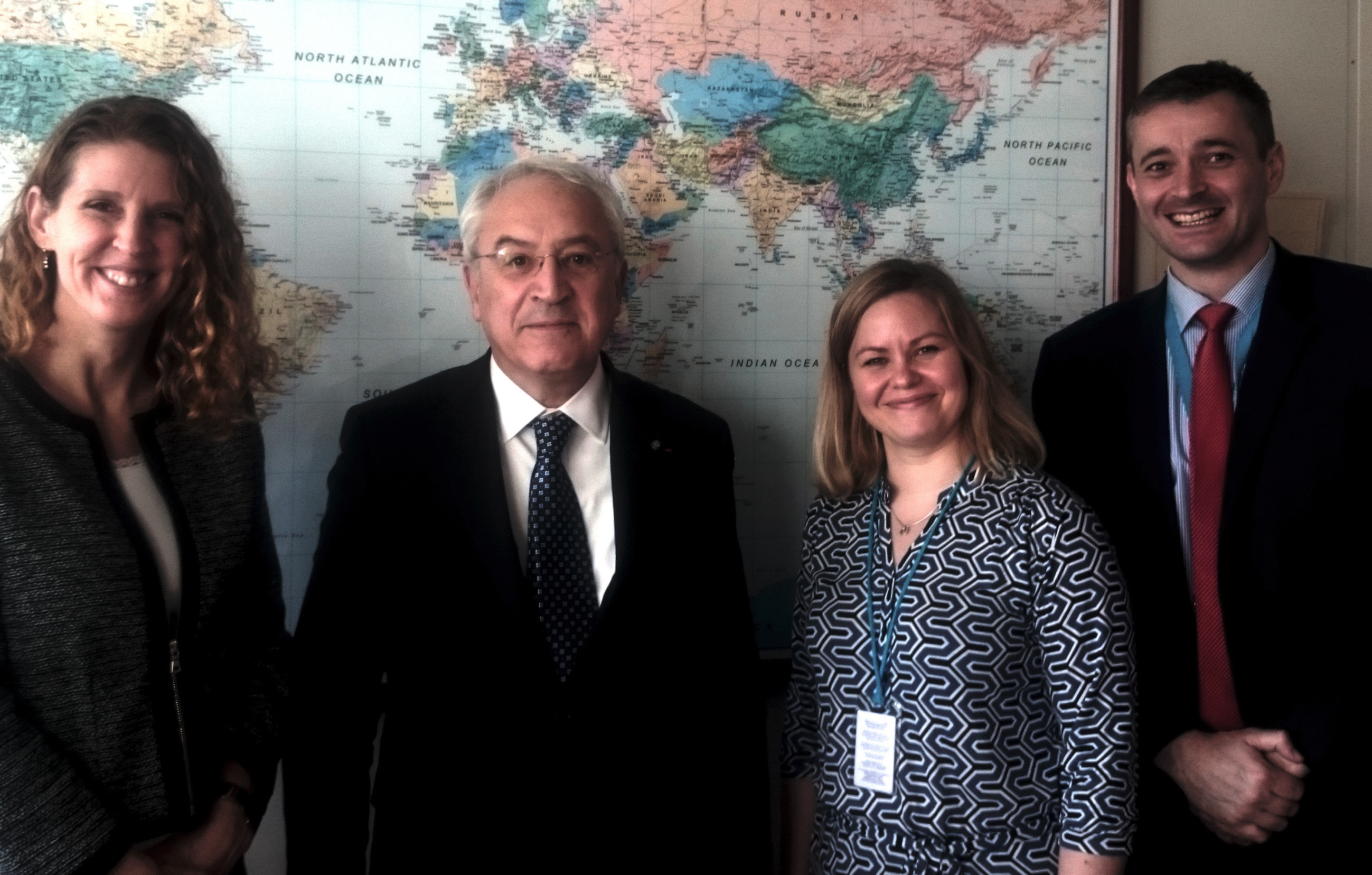 MoU between EPLO and the United Nations on anti-corruption education