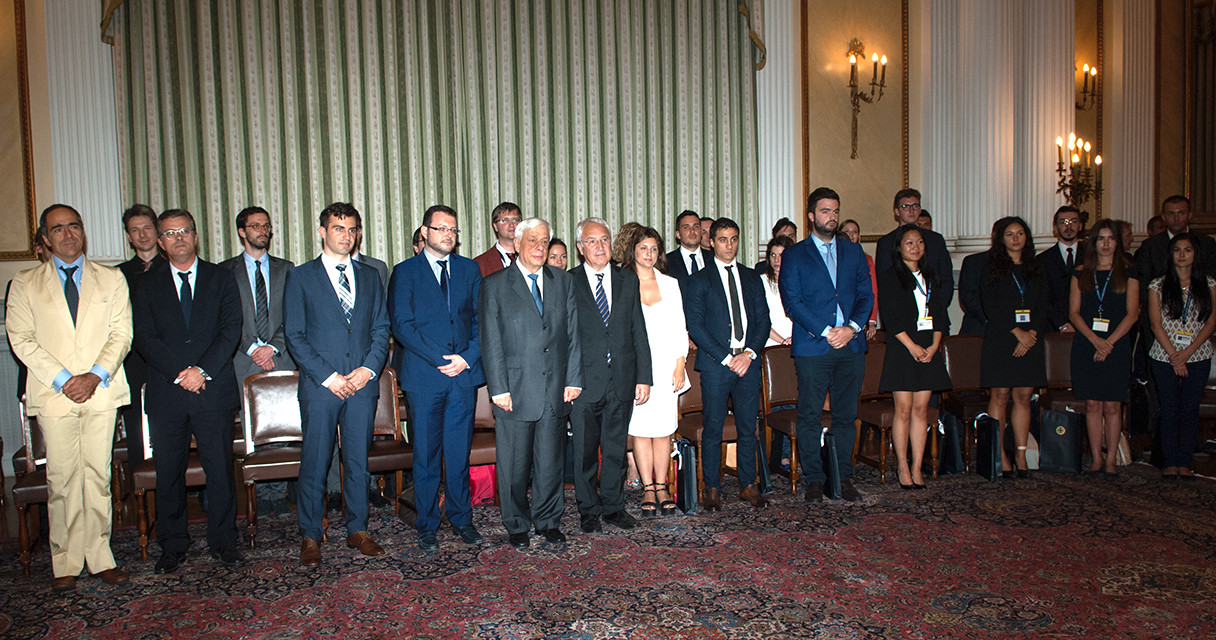 Professors and Students of the GLG Summer School visited H.E.The President of the Hellenic Republic