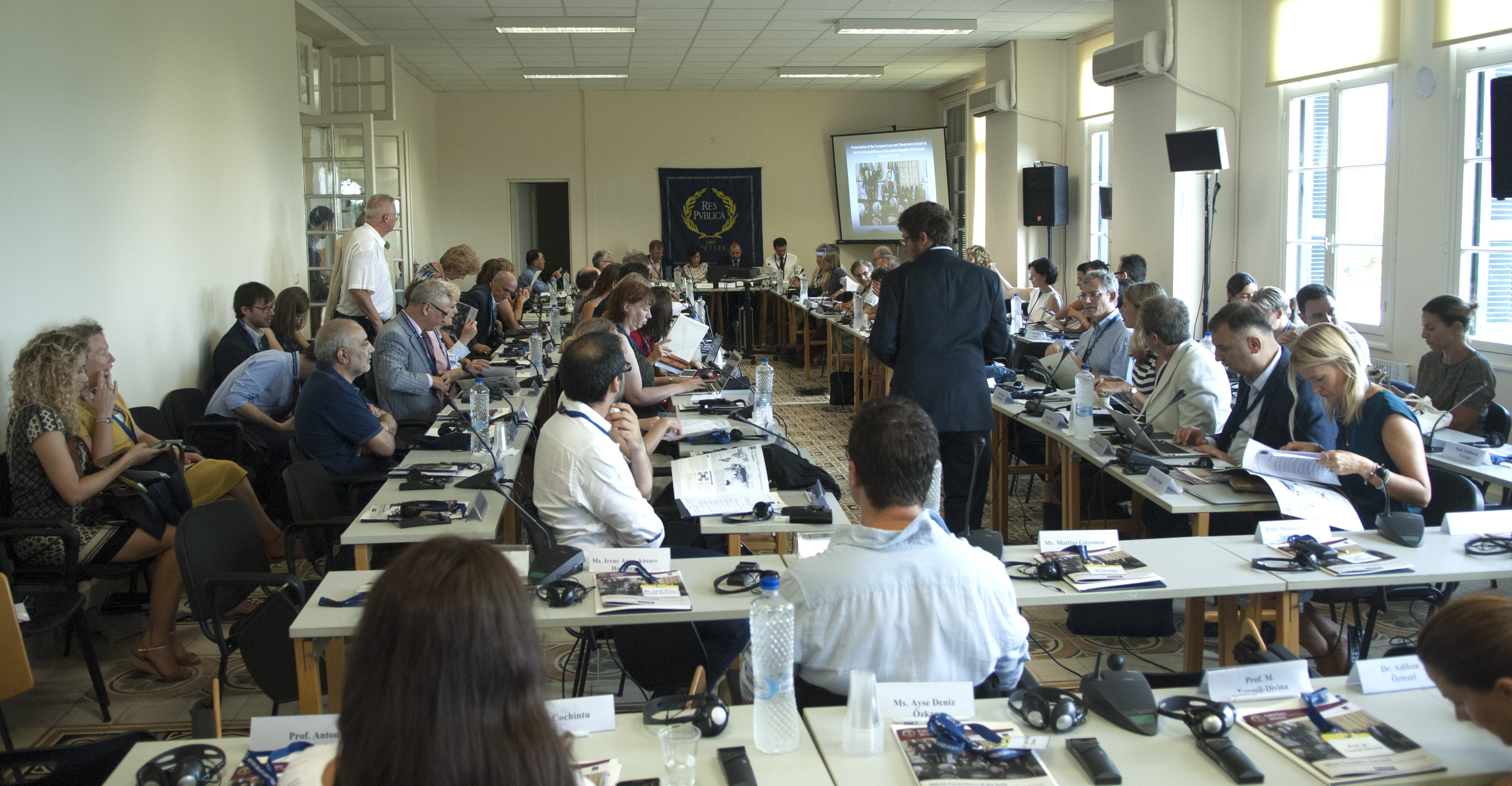 2016 Annual Reunion of the EGPL-Rights across Borders: Citizenship and Immigration in Europe/ Droits sans frontieres: Citoyennete et Immigration en Europe