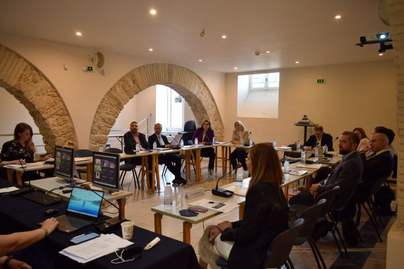 Digitalizing Justice via Combined Virtual Reality Training