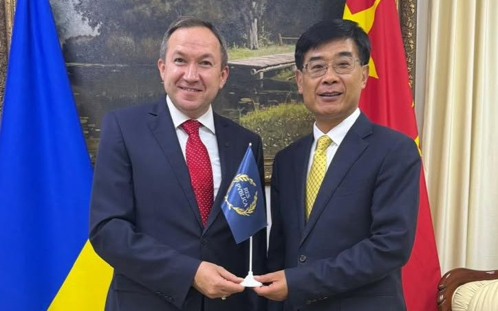 EPLO Office in Ukraine Meets with Chinese Ambassador to Explore Future Areas of Cooperation